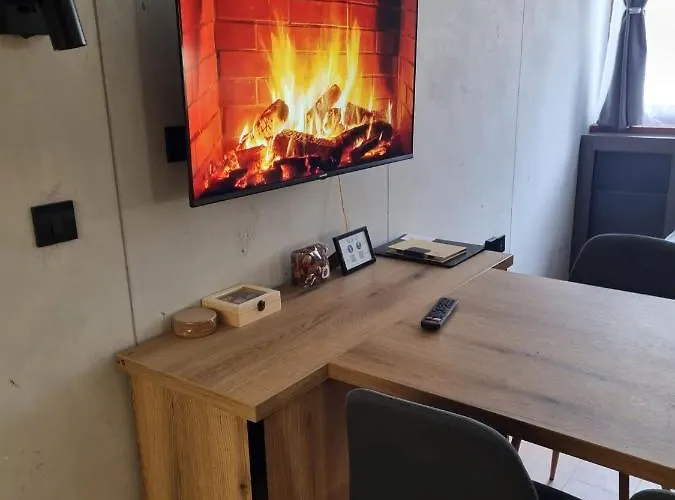 Aurora Bela Reka C117, Brzeće